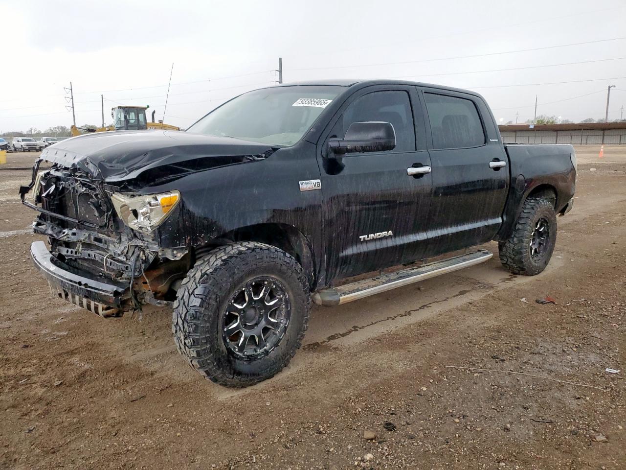 Salvage Toyota Tundra Image