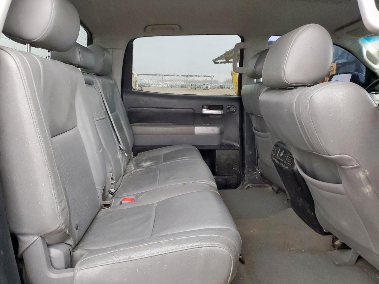 Toyota Tundra Crewmax Limited