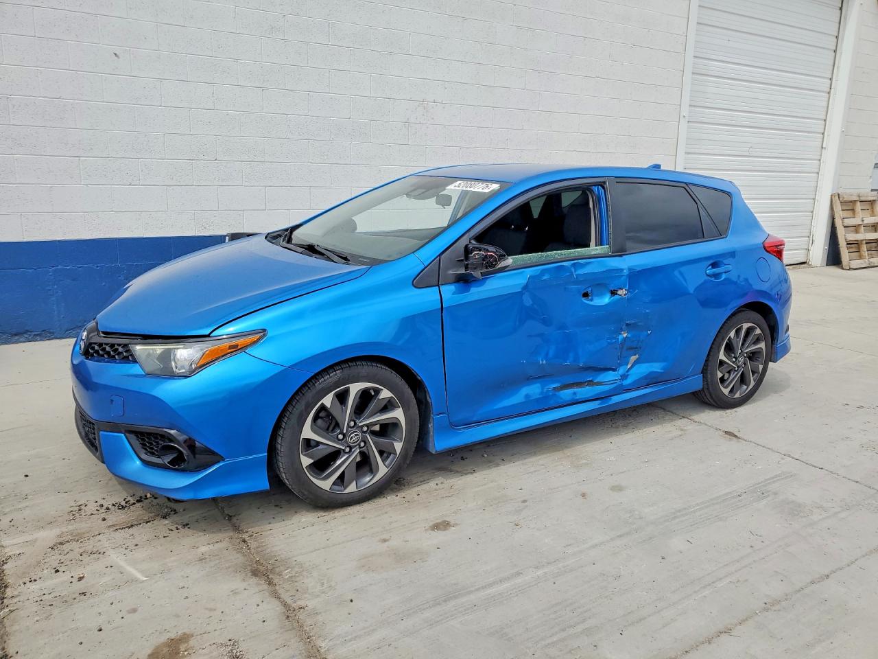 Salvage Toyota Corolla Image
