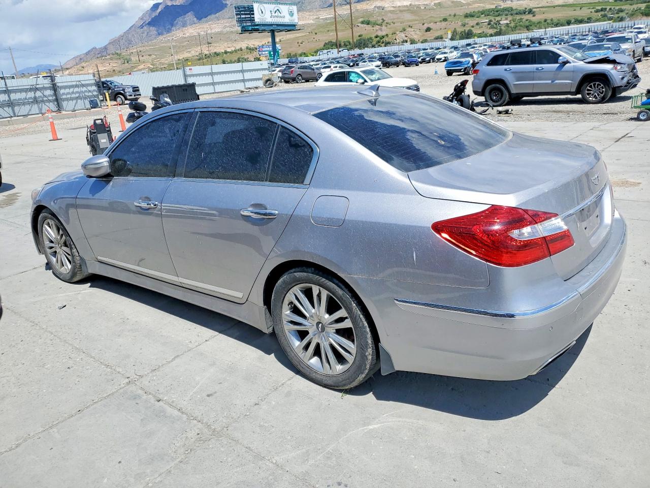 Hyundai Genesis