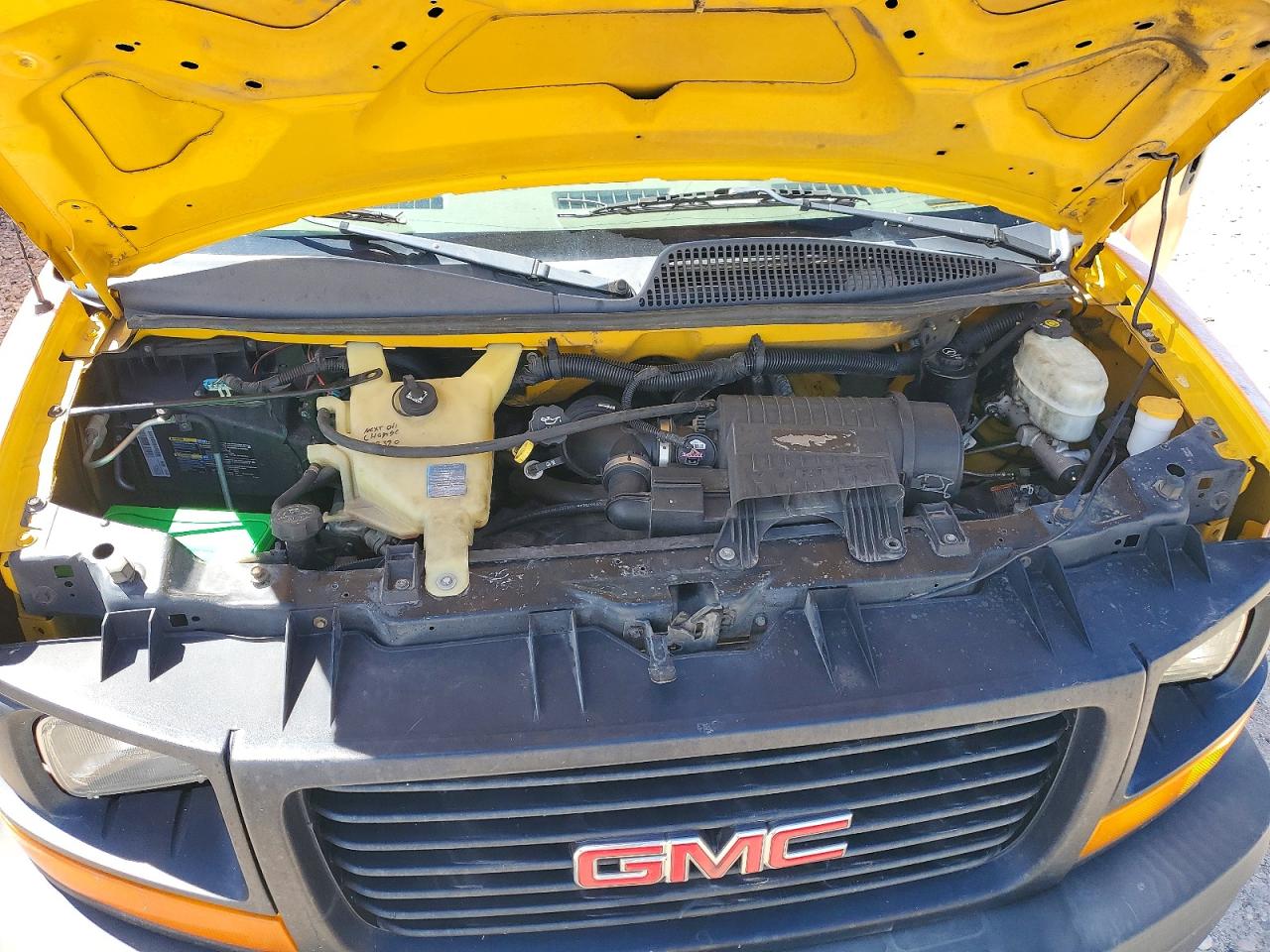 GMC Savana