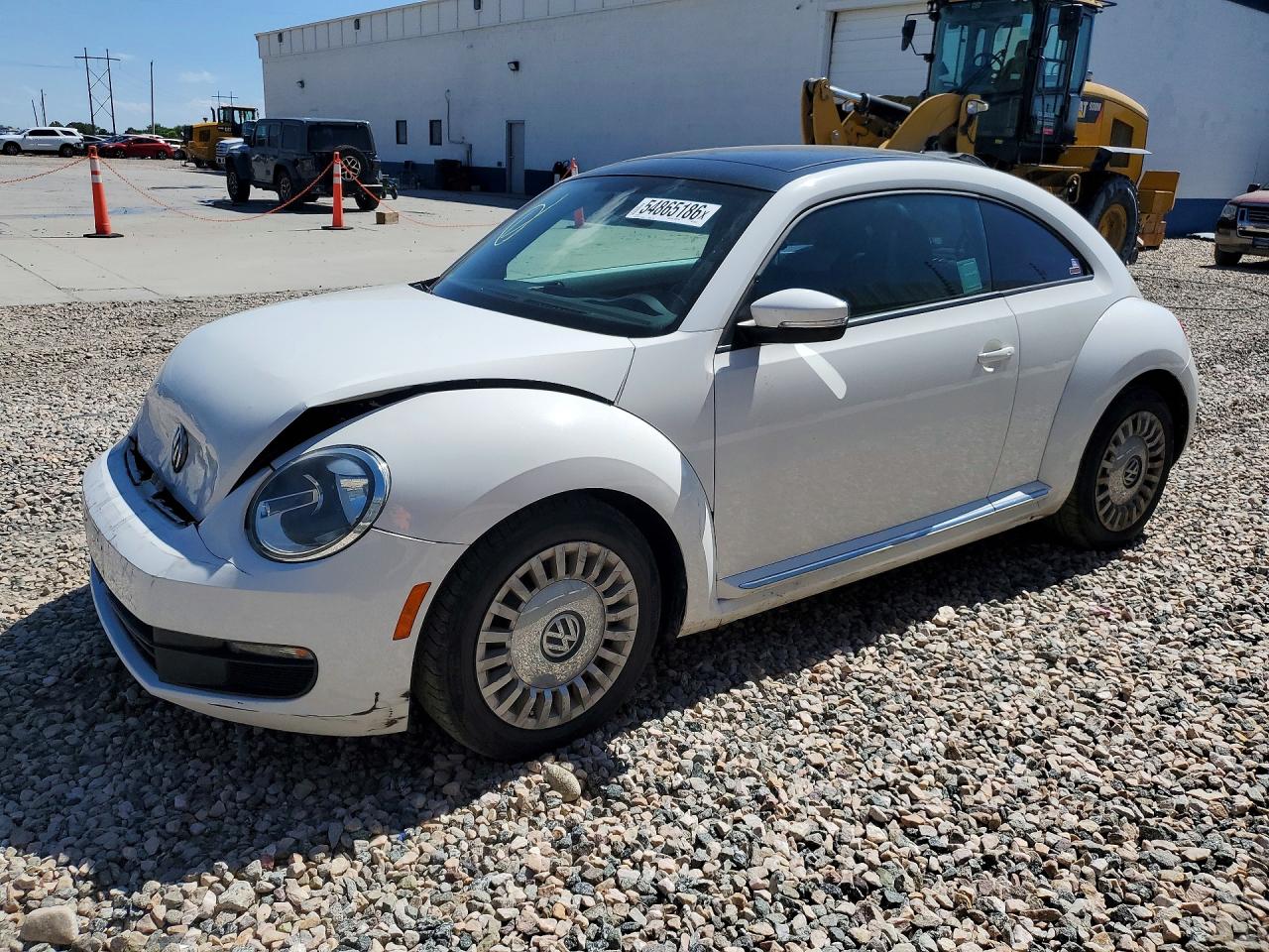 Salvage Volkswagen Beetle Image