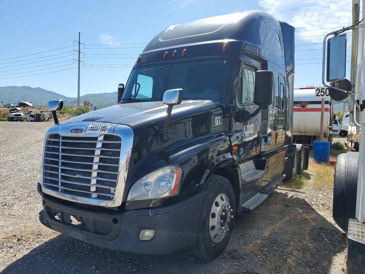 Freightliner Cascadia 125