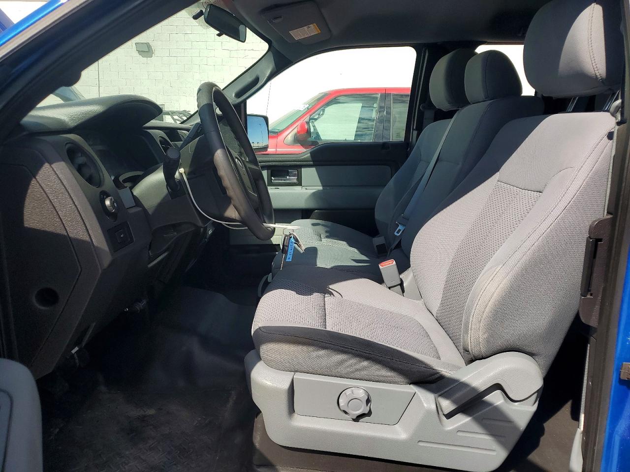 Ford F-150 Super Cab