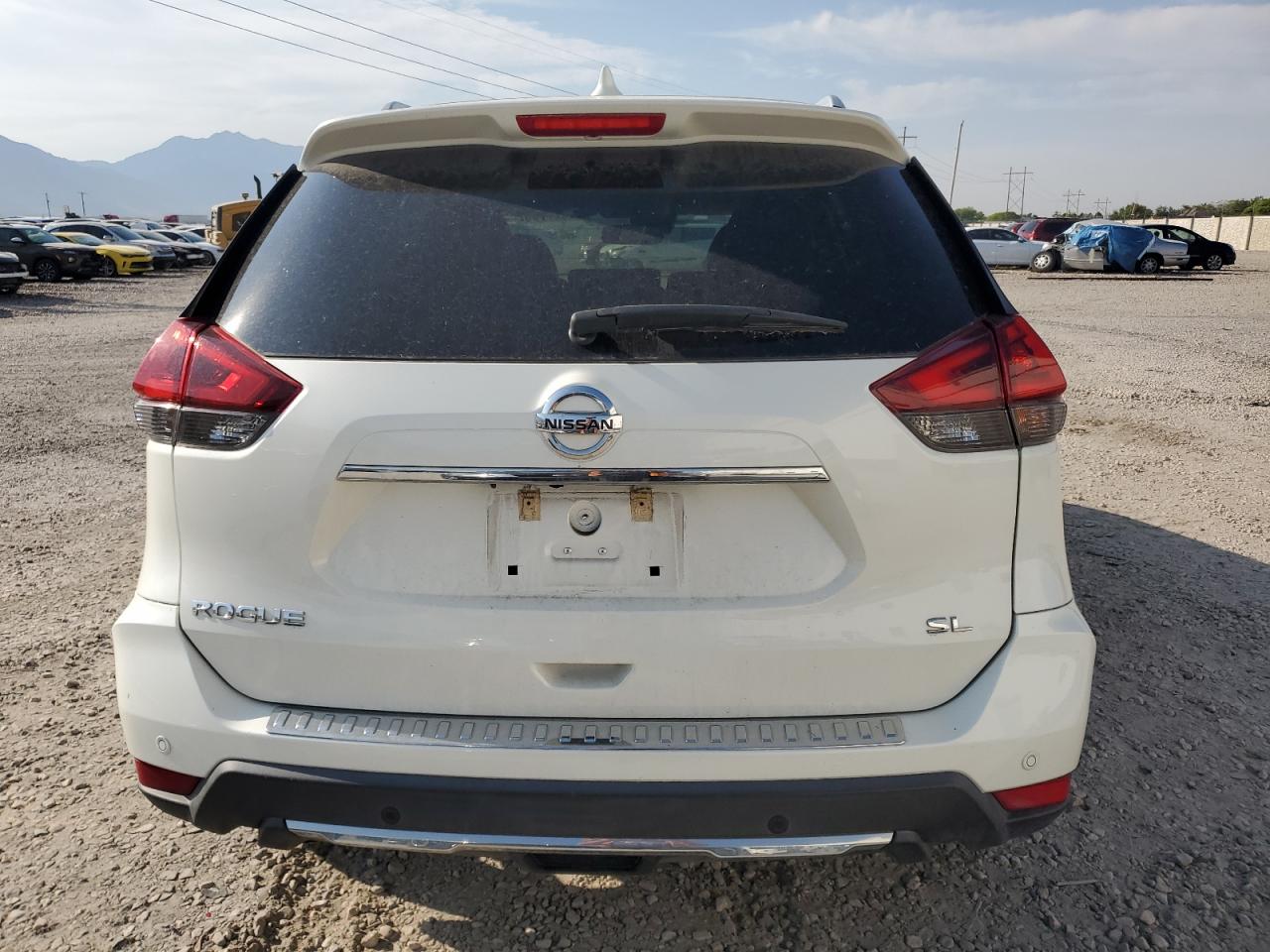 Nissan Rogue S