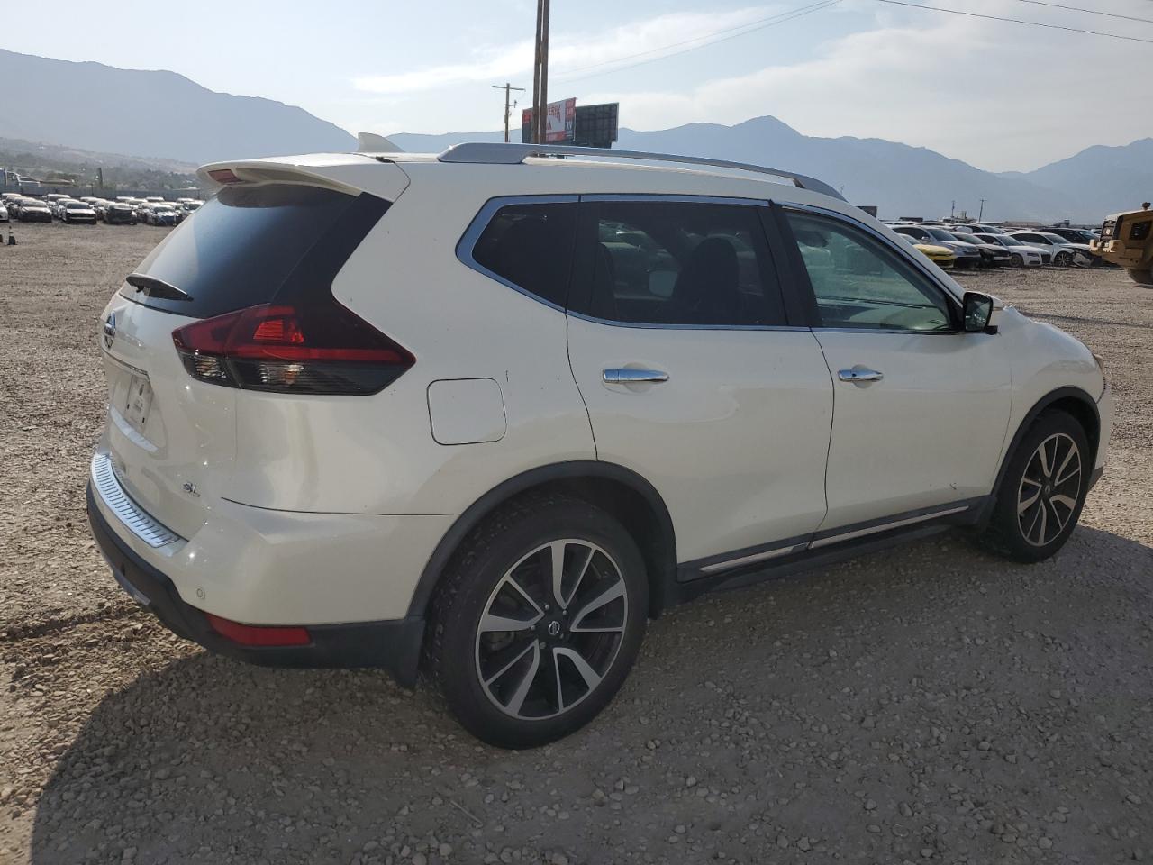 Nissan Rogue S