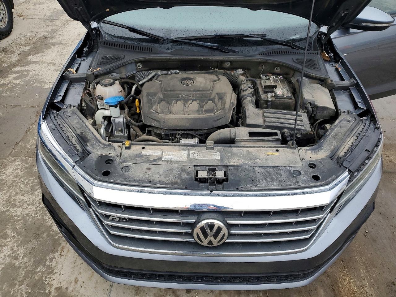 Volkswagen Passat R-line