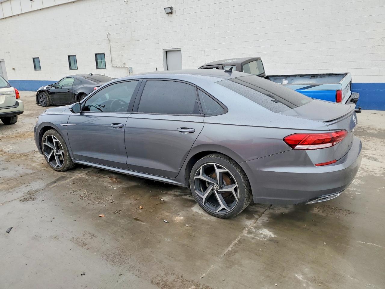 Volkswagen Passat R-line