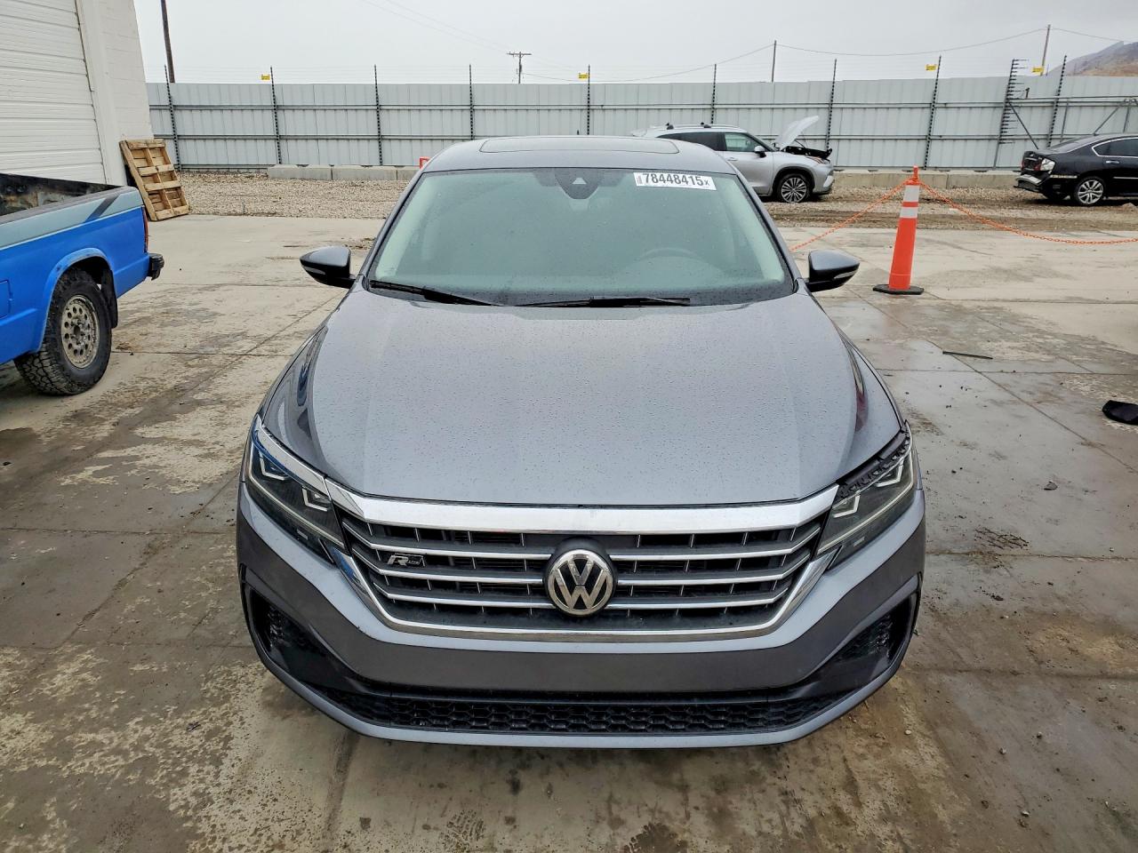 Volkswagen Passat R-line