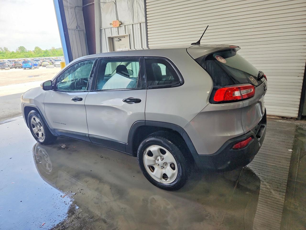 Jeep Cherokee Sport
