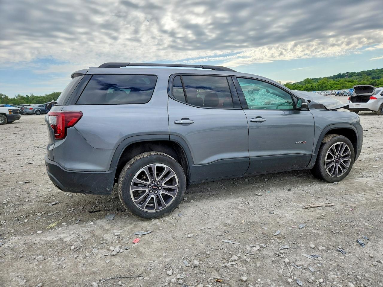 GMC Acadia At4