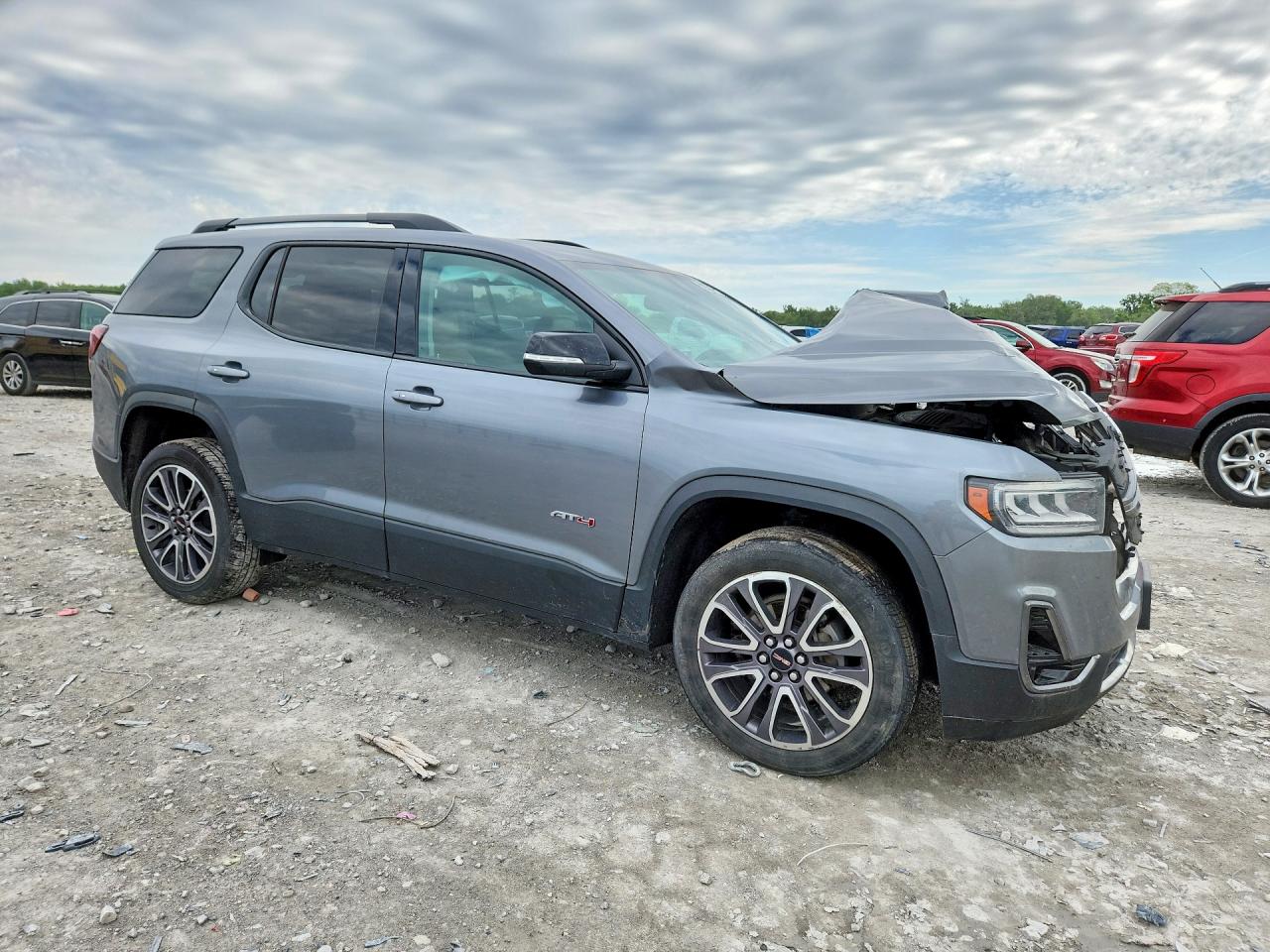 GMC Acadia At4