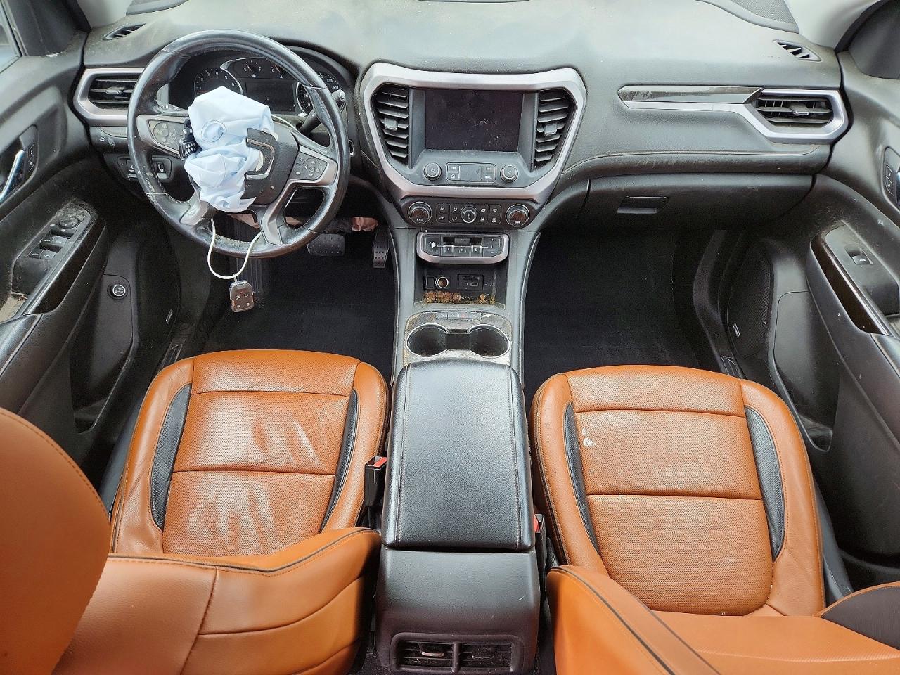 GMC Acadia At4