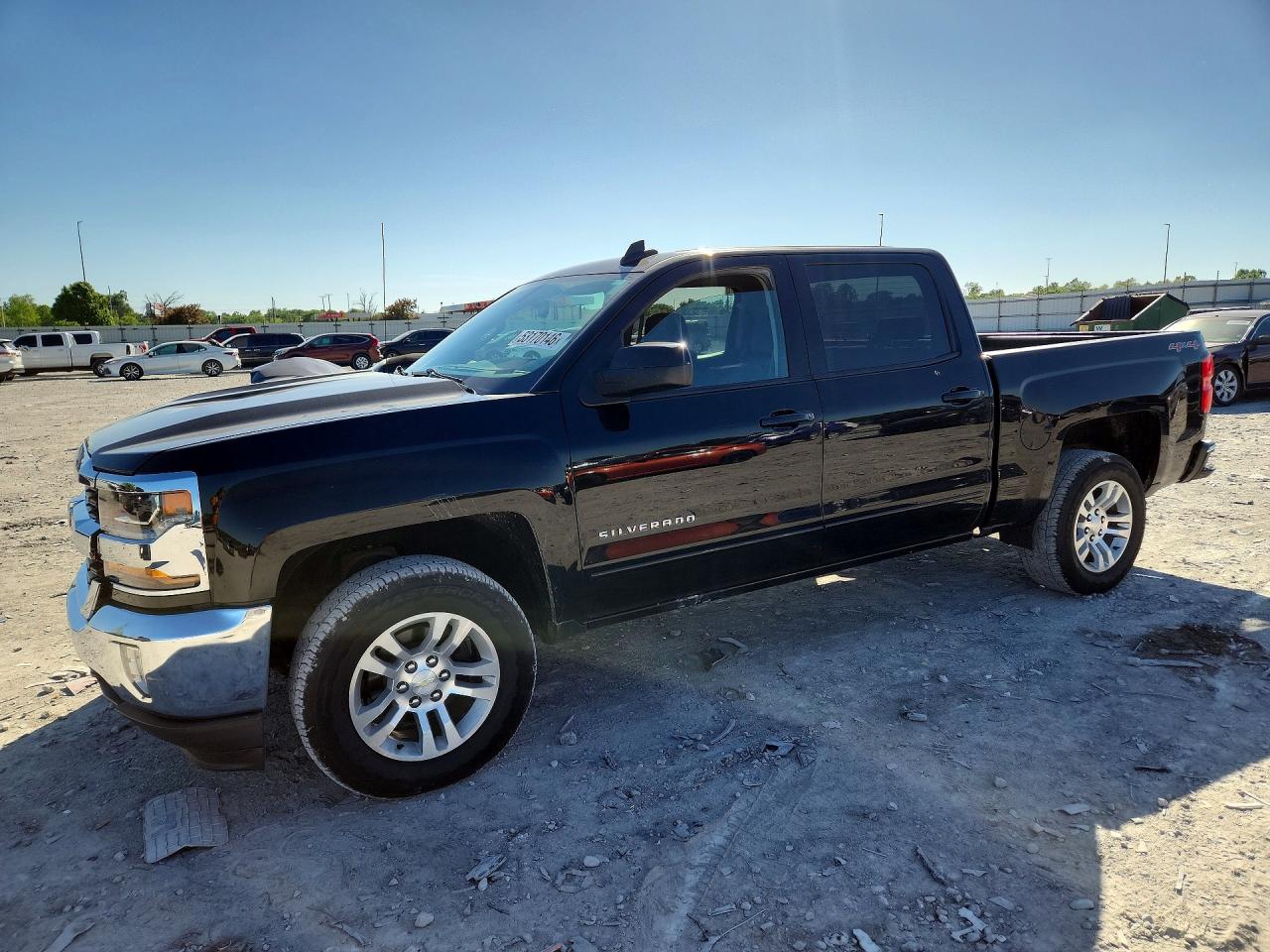 Salvage Chevrolet Silverado Image