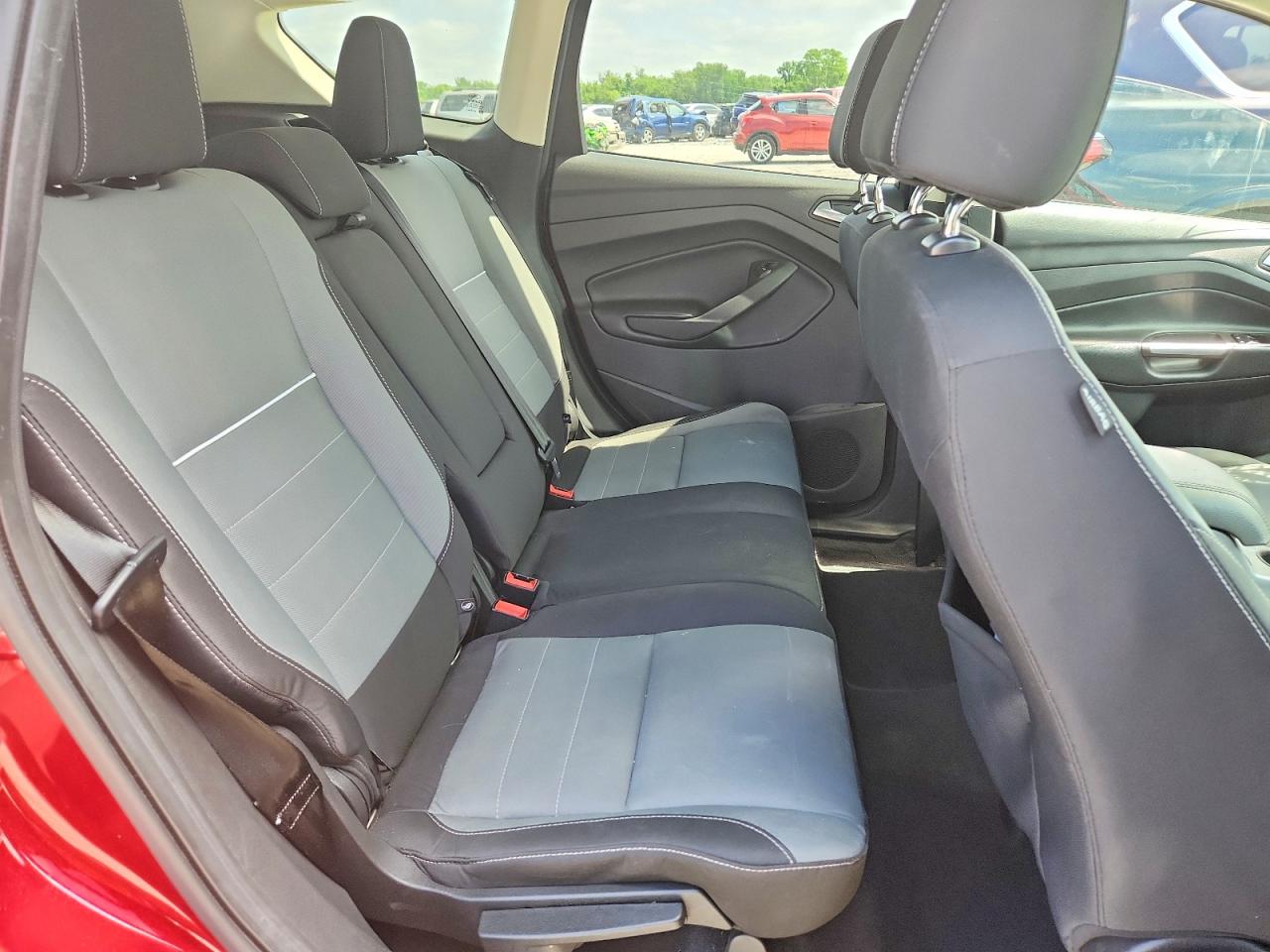 Ford Escape Se
