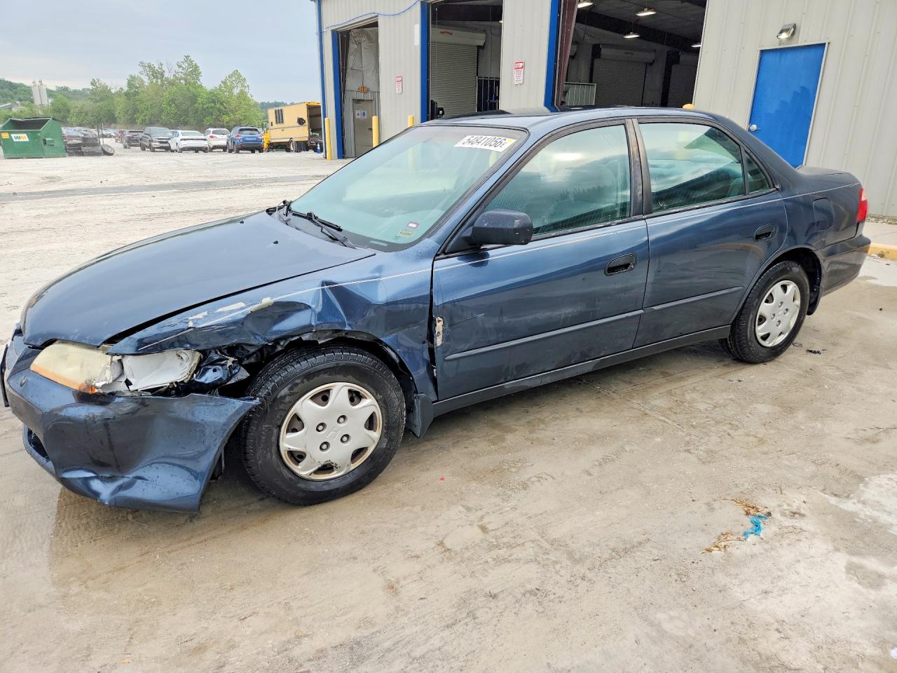 Salvage Honda Accord Image