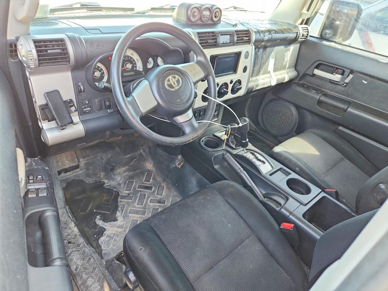 Toyota FJ Cruiser Base