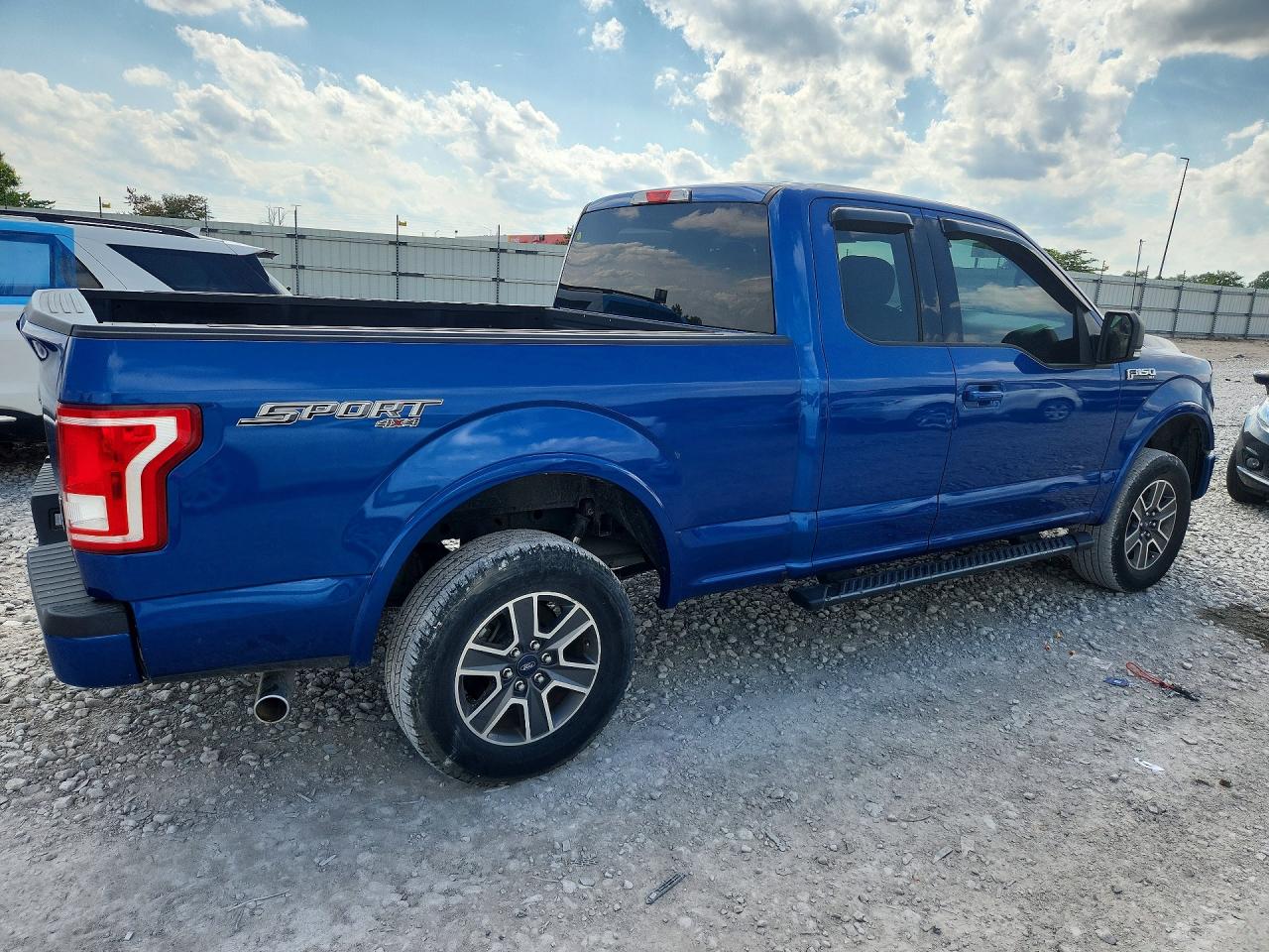 Ford F-150 Super Cab