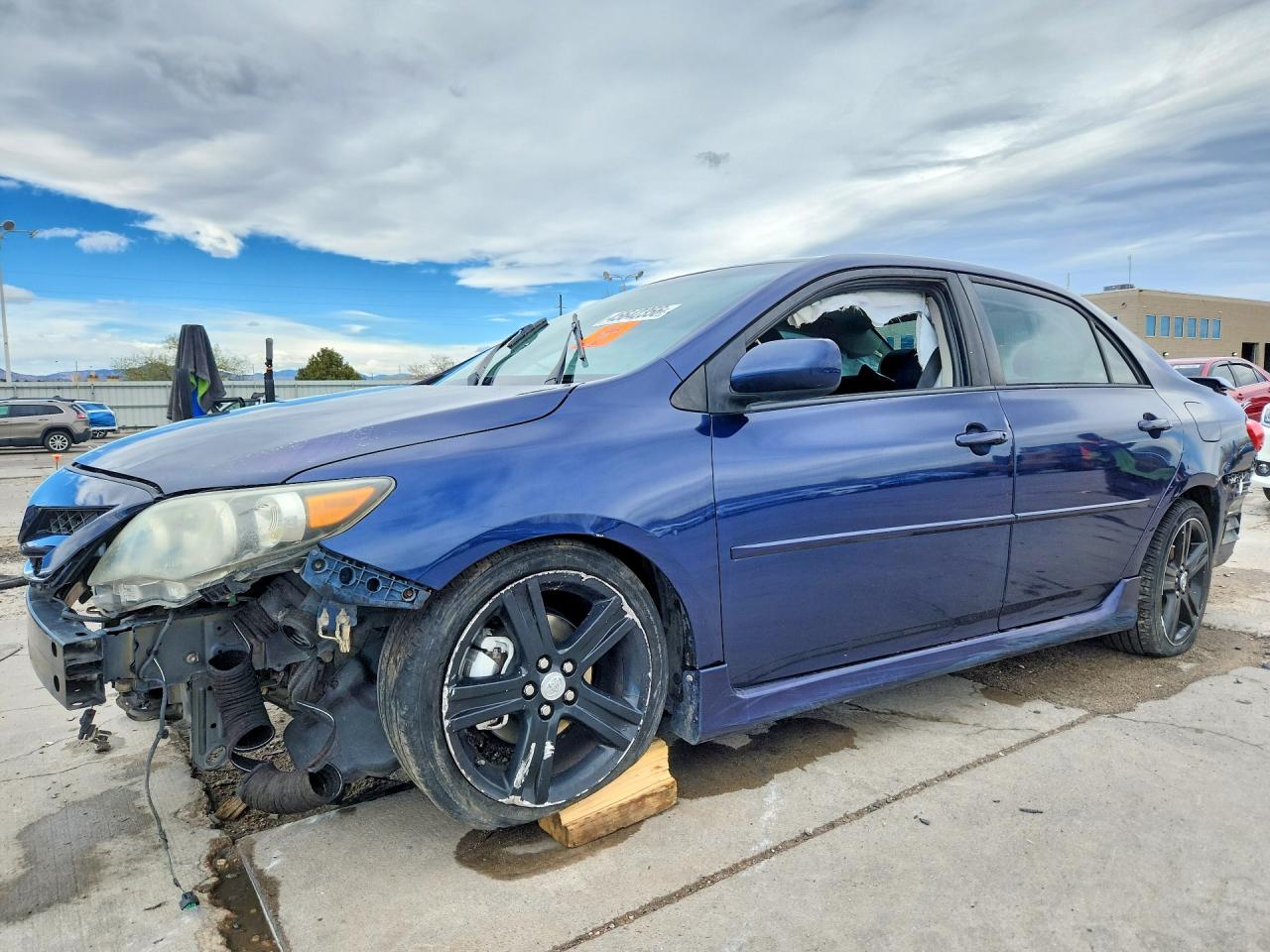 Salvage Toyota Corolla Image