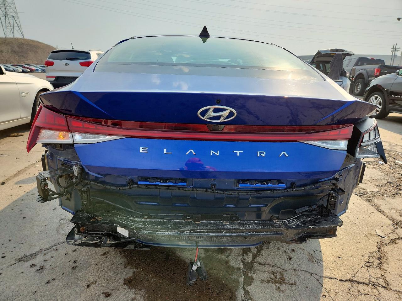 Hyundai ELANTRA Sel