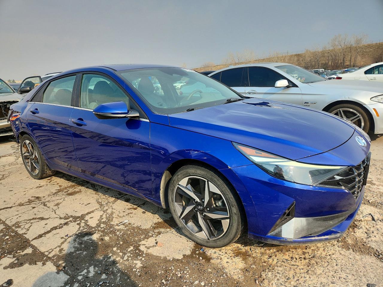 Hyundai ELANTRA Sel