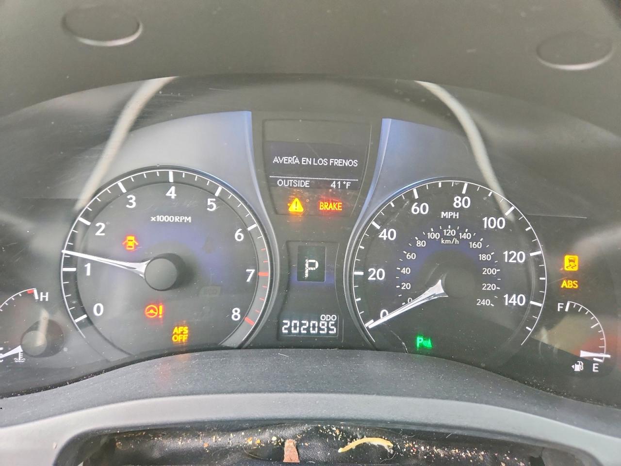 Lexus RX Base