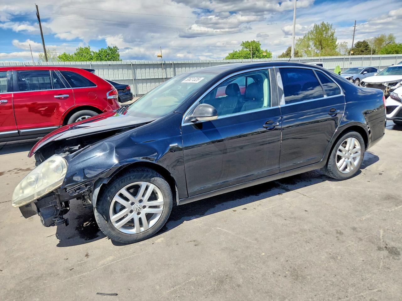 Salvage Volkswagen Jetta Image