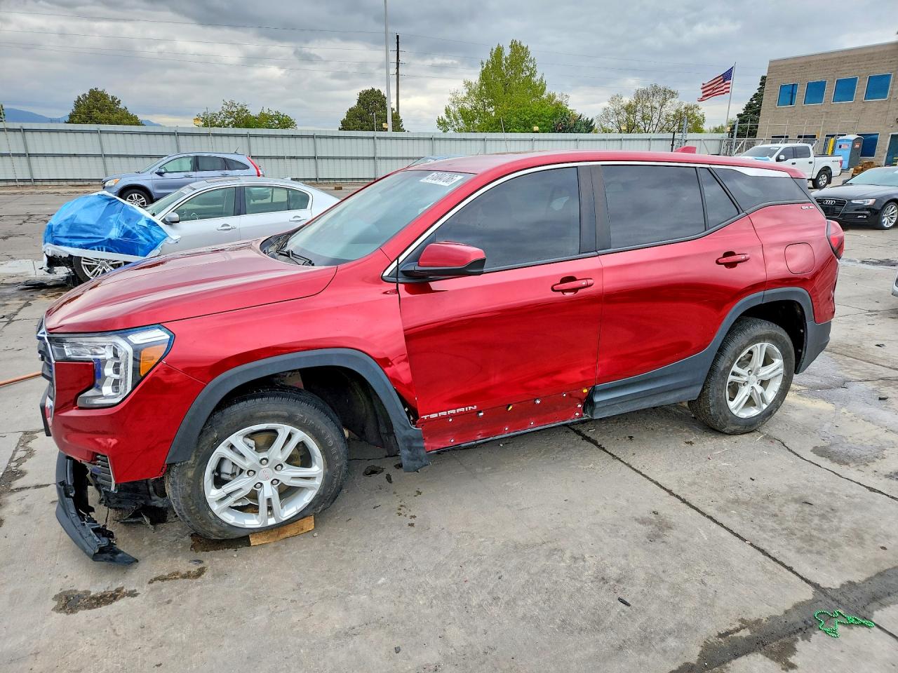 Salvage GMC Terrain Image