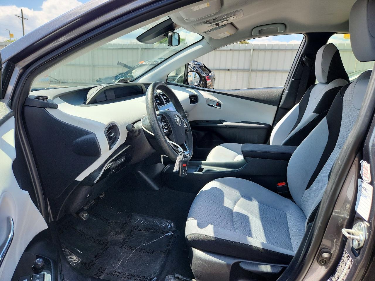 Toyota Prius Le