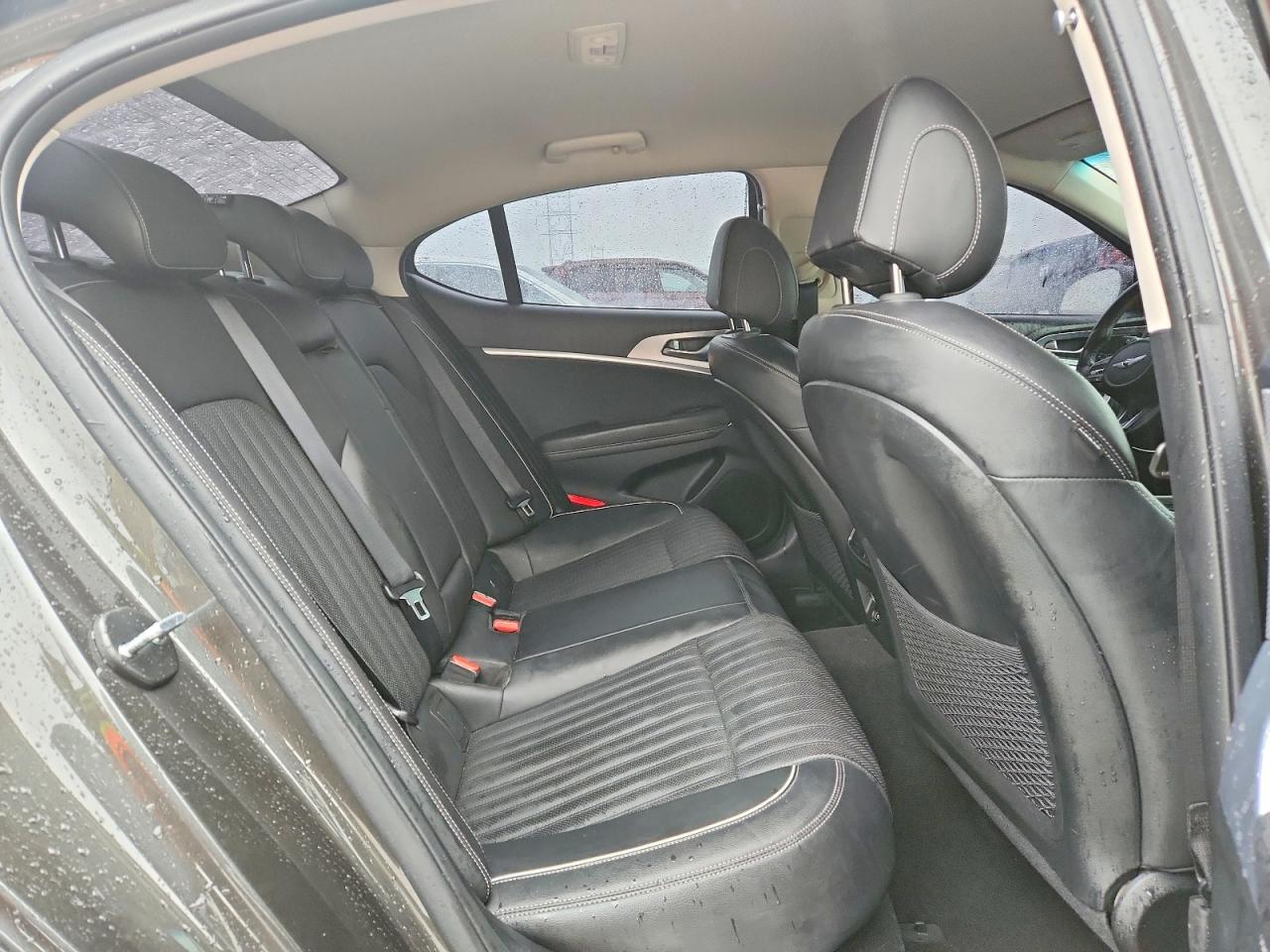 Genesis G70 3.3t Standard