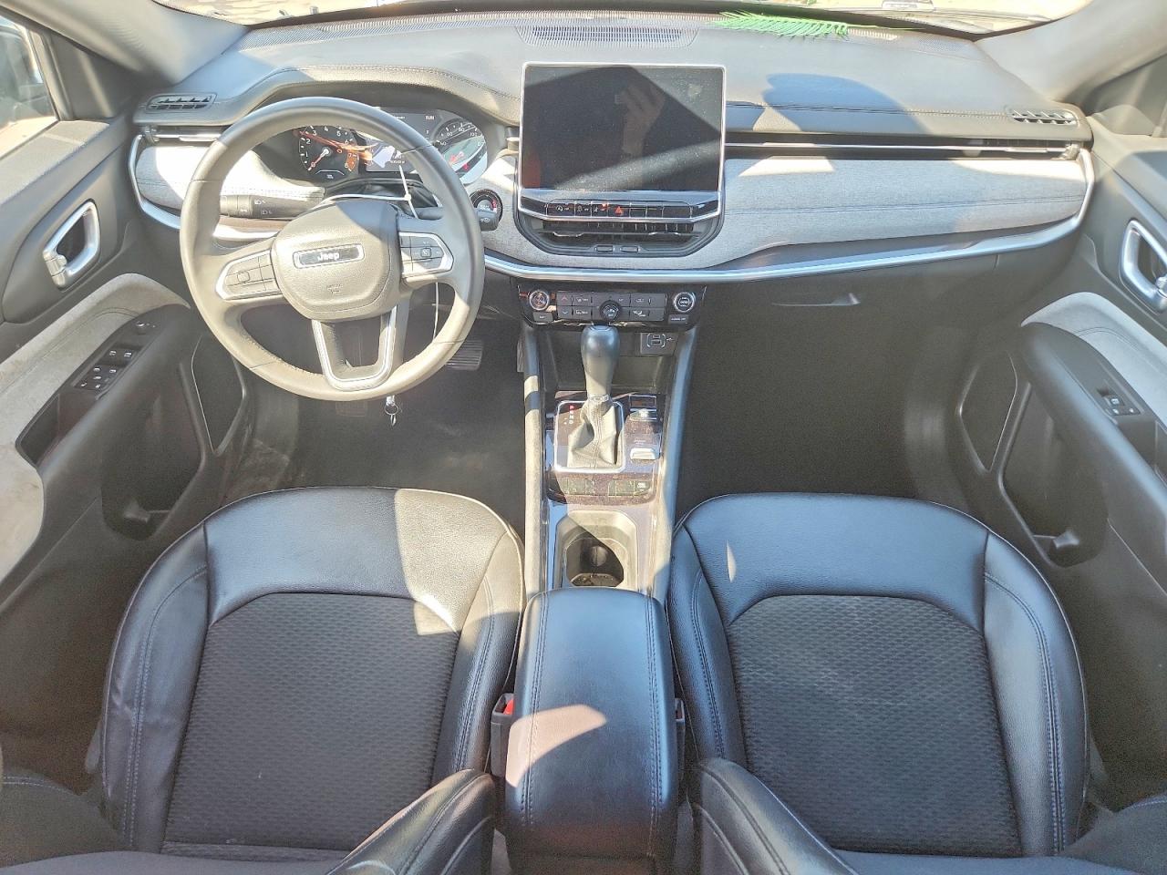 Jeep Compass Latitude