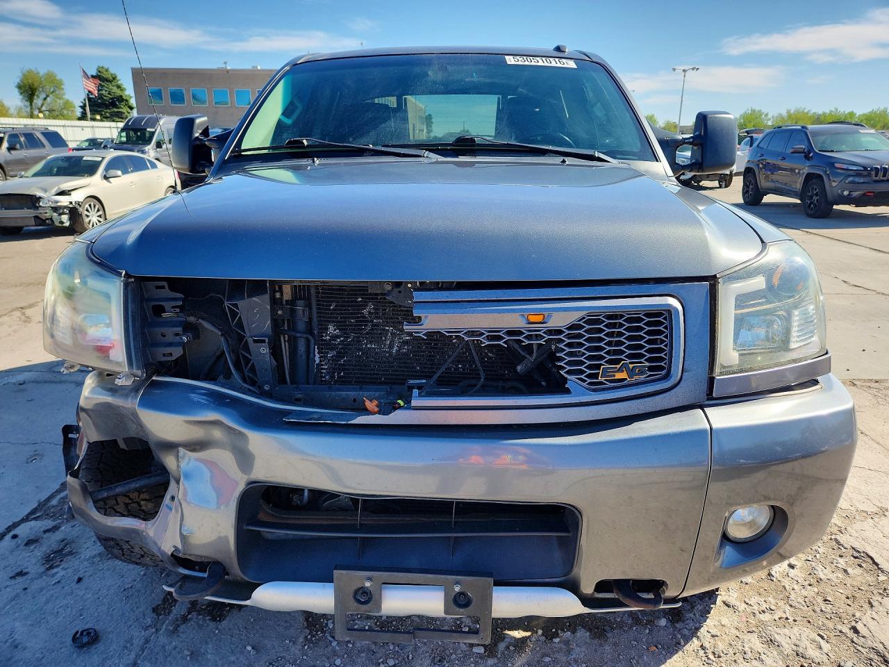 Nissan Titan Pro-4x