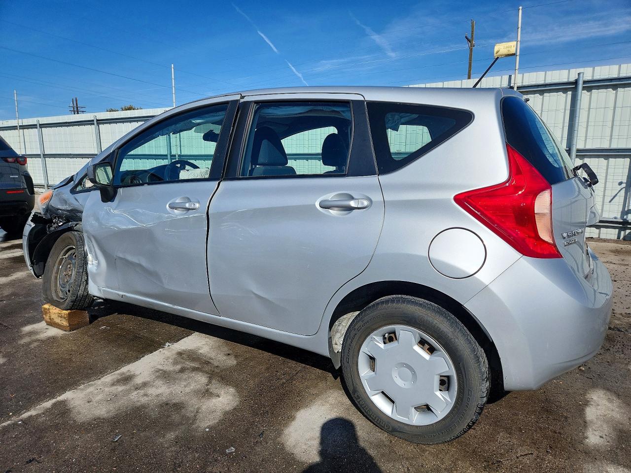 Nissan Versa Sv