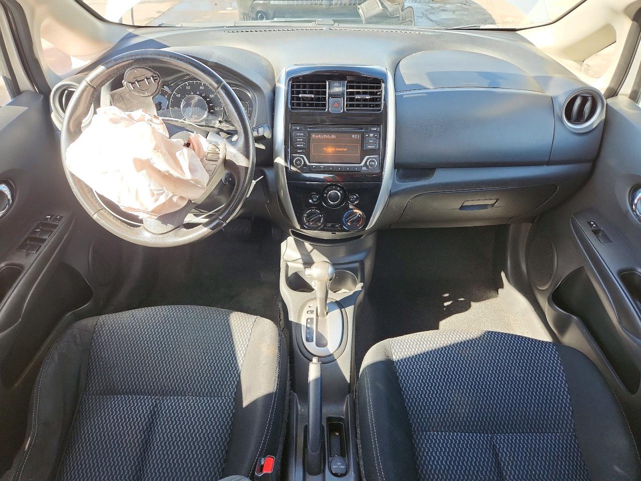 Nissan Versa Sv