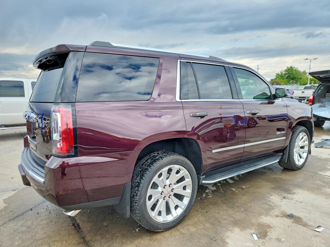 GMC Yukon Denali