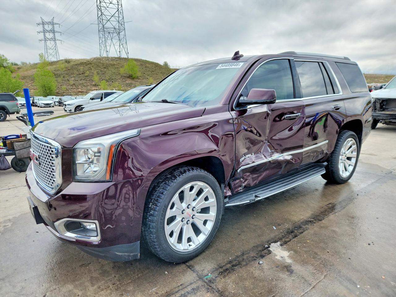 Salvage GMC Yukon Image