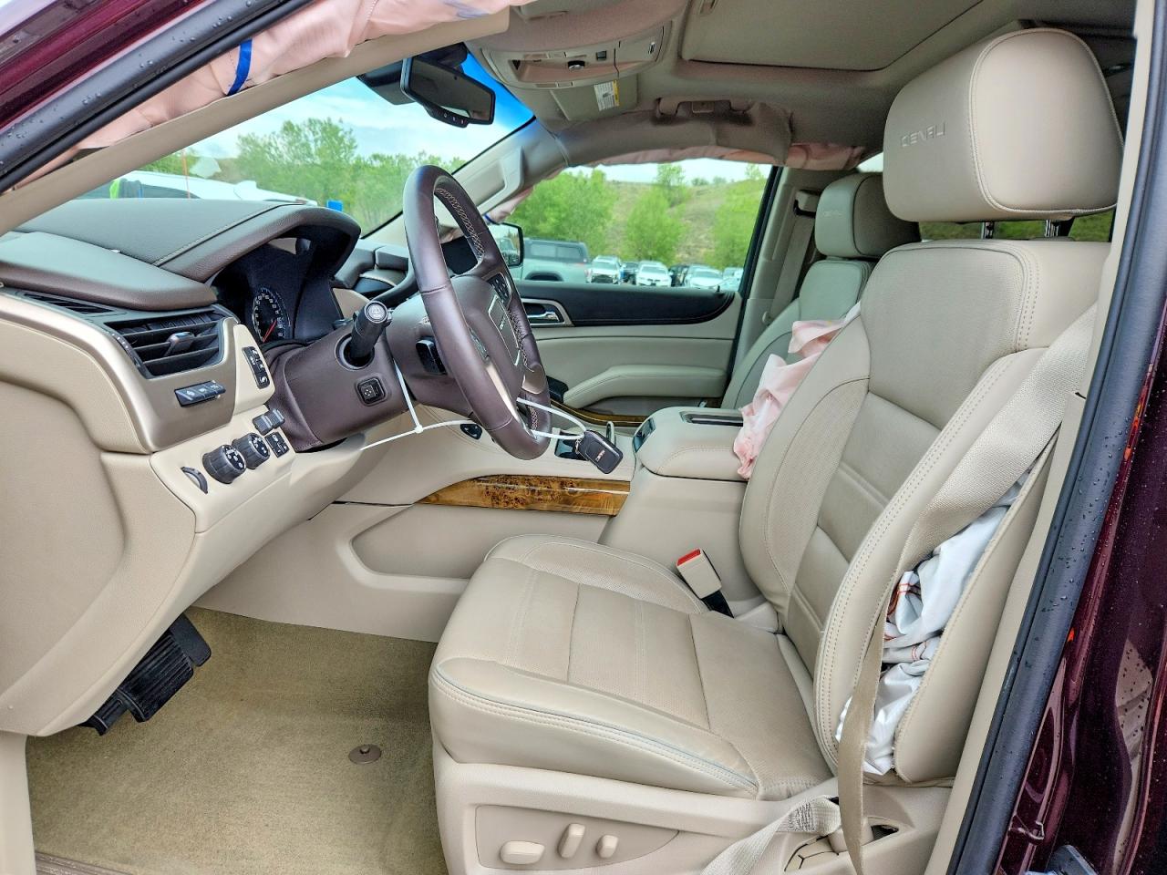 GMC Yukon Denali