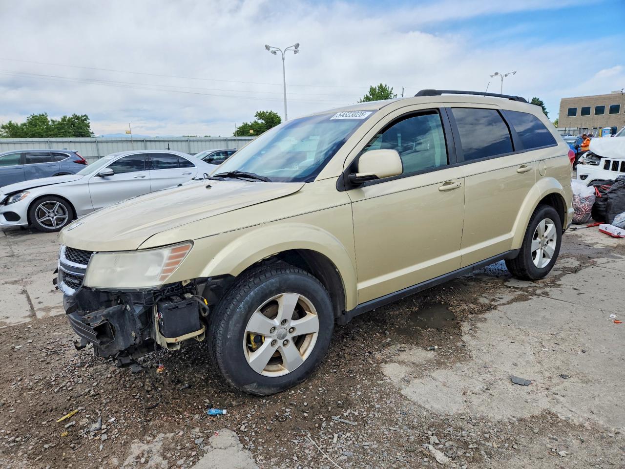 Salvage Dodge Journey Image
