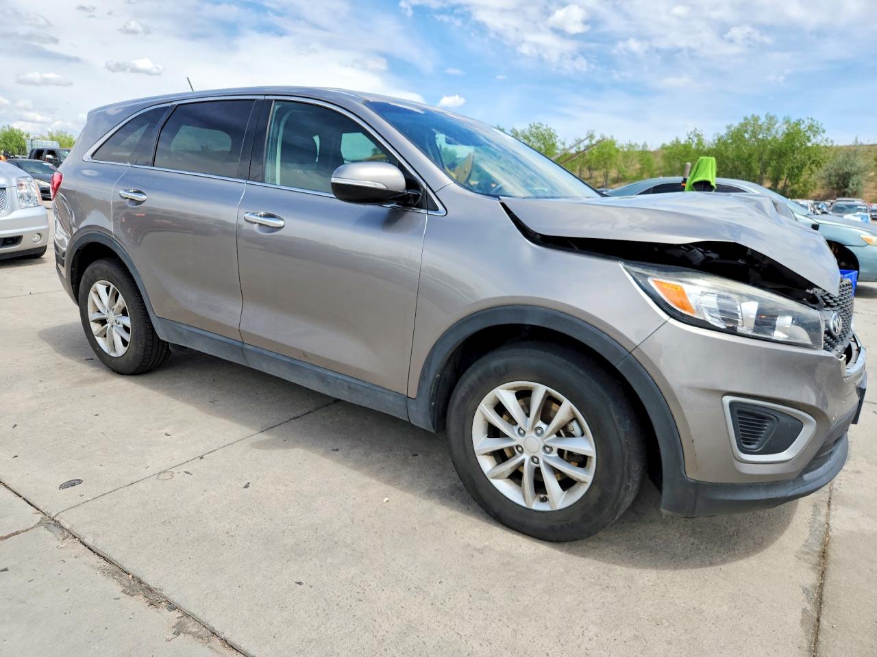 Kia Sorento L