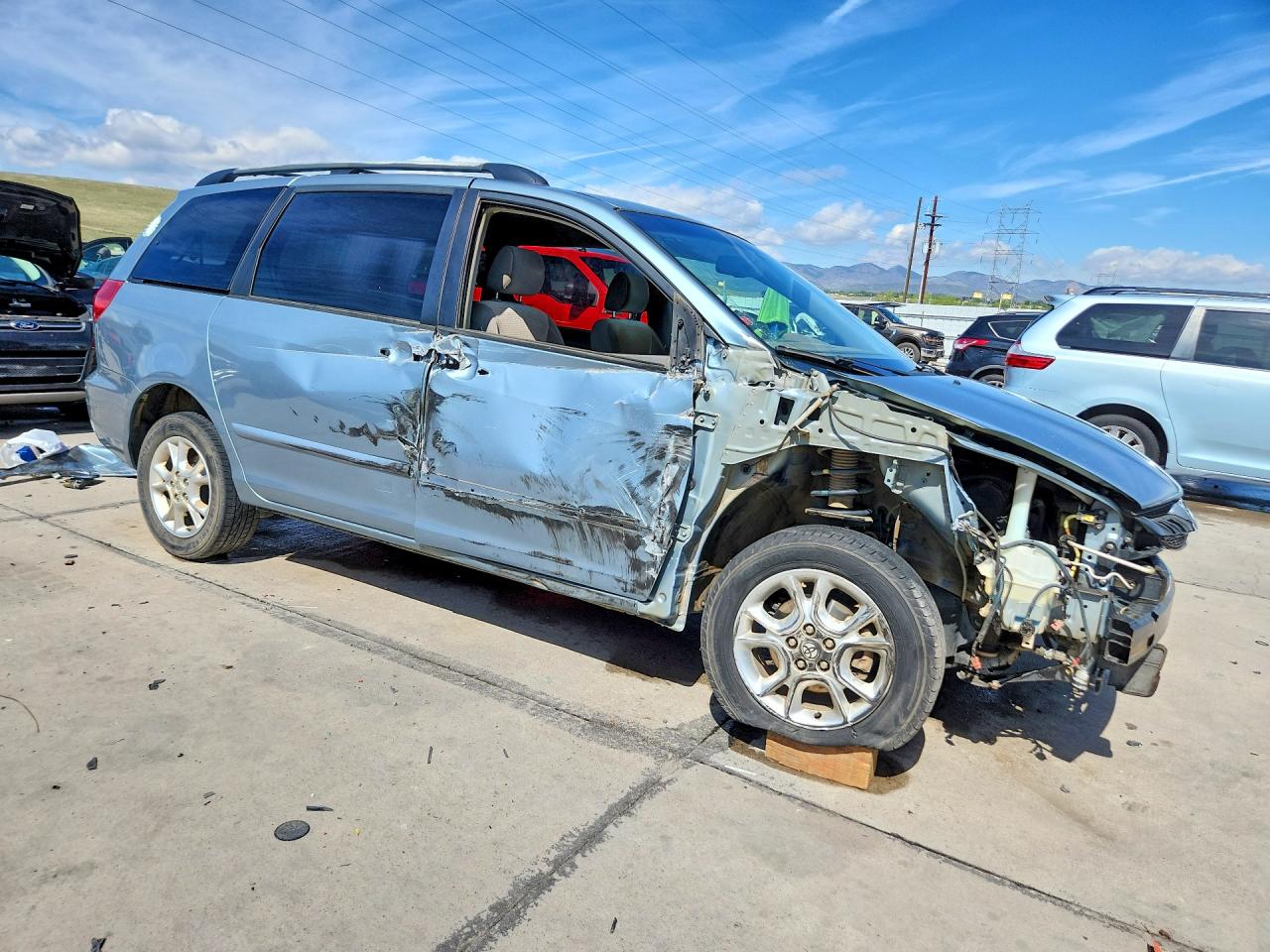 Toyota Sienna Le