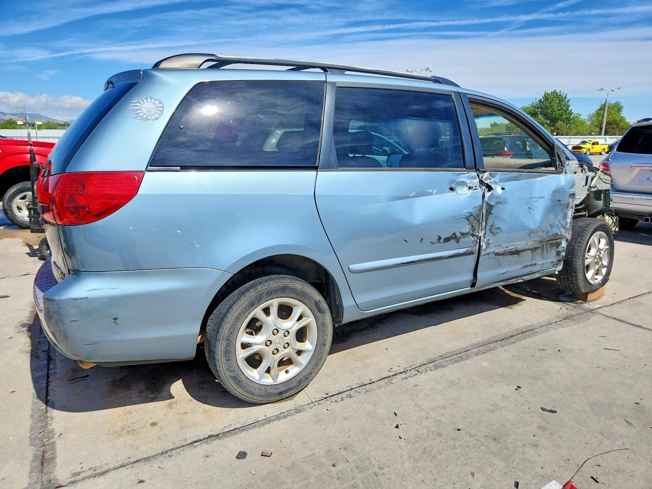 Toyota Sienna Le