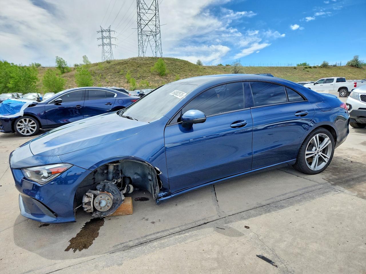 Salvage Mercedes-Benz Cla-class Image