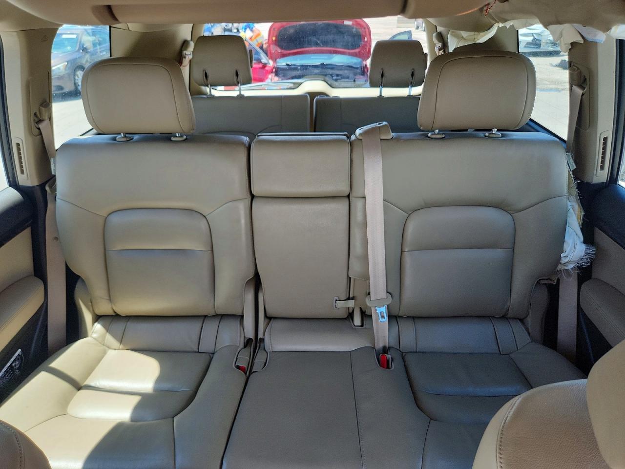 Toyota Land Cruis Base