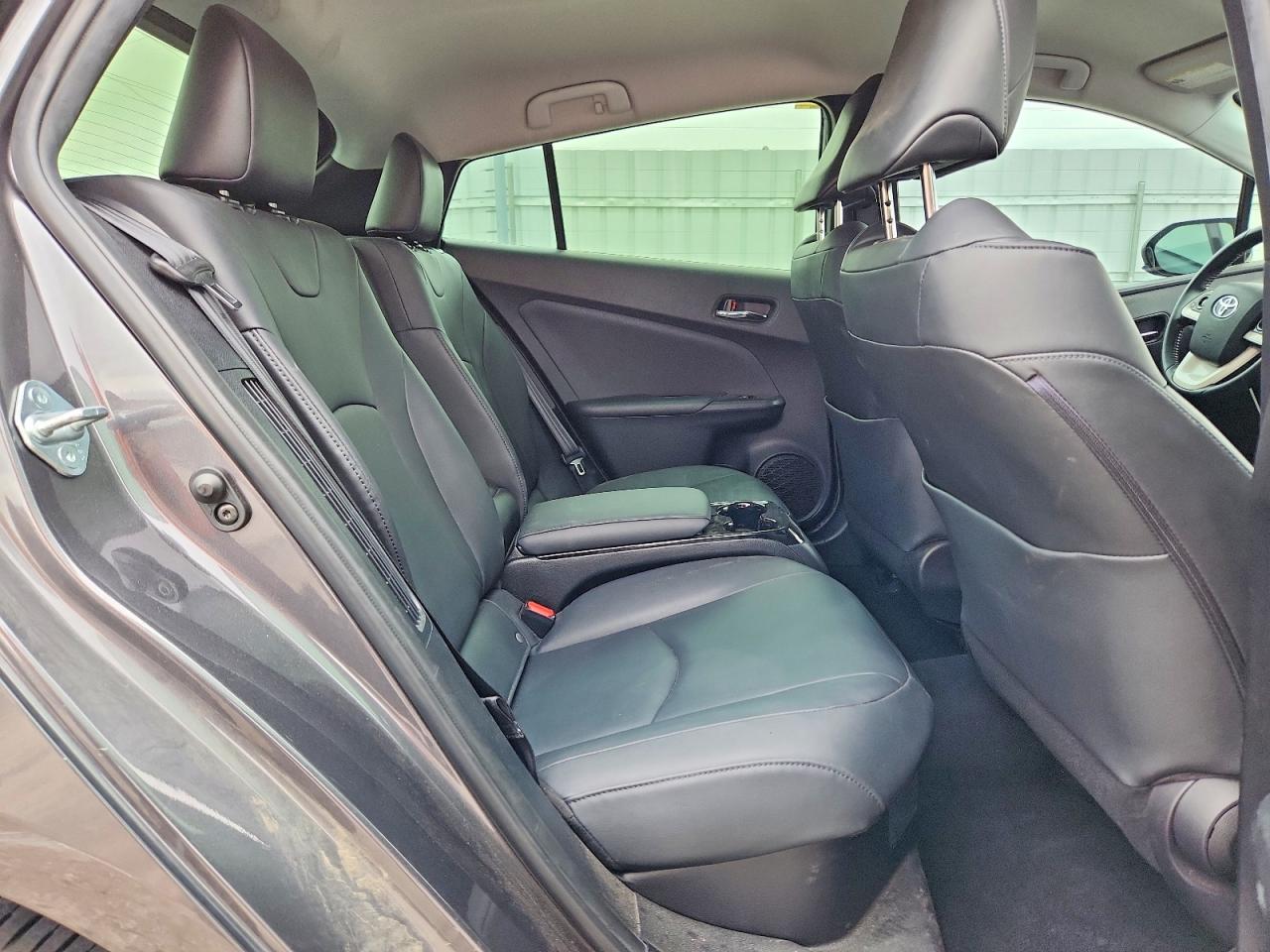 Toyota Prius Advanced