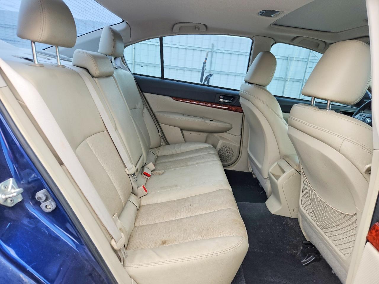 Subaru Legacy 2.5i Limited