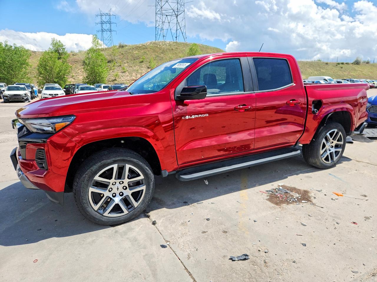 Salvage Chevrolet Colorado Image