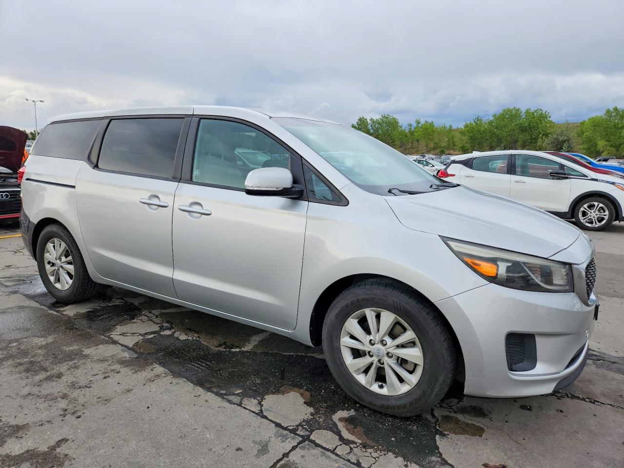 Kia Sedona Lx