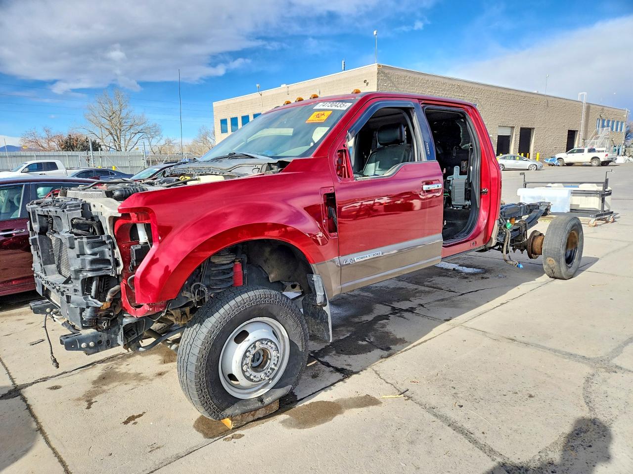 Salvage Ford F-350 Image