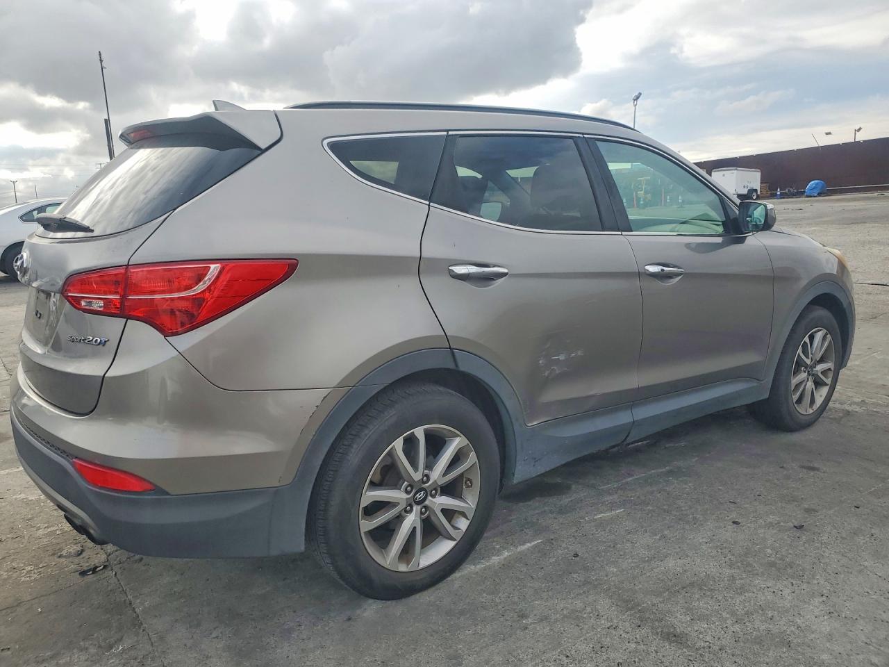 Hyundai SANTA FE 2.0t