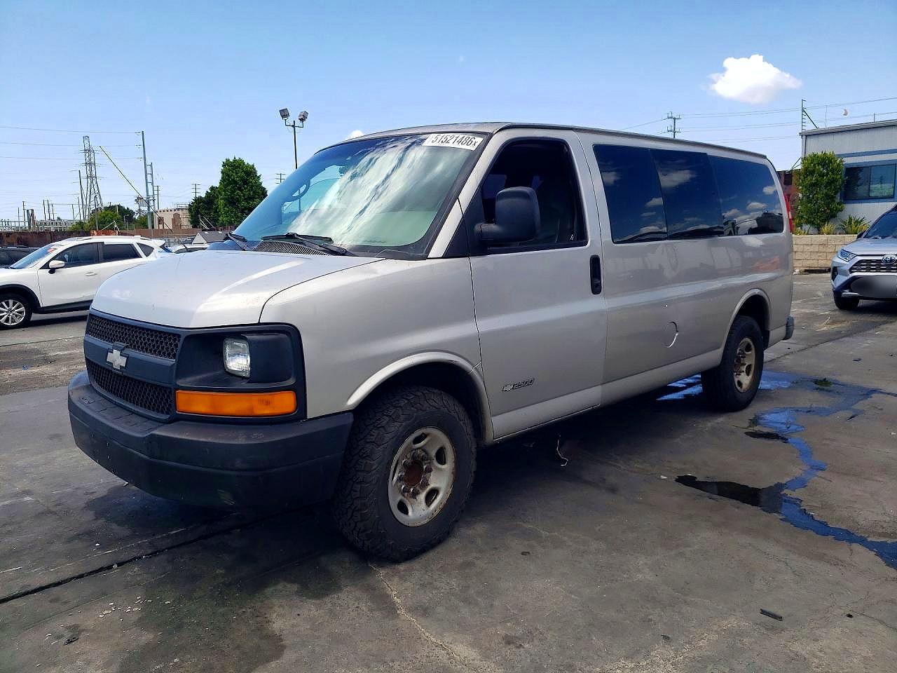 Salvage Chevrolet Express Image